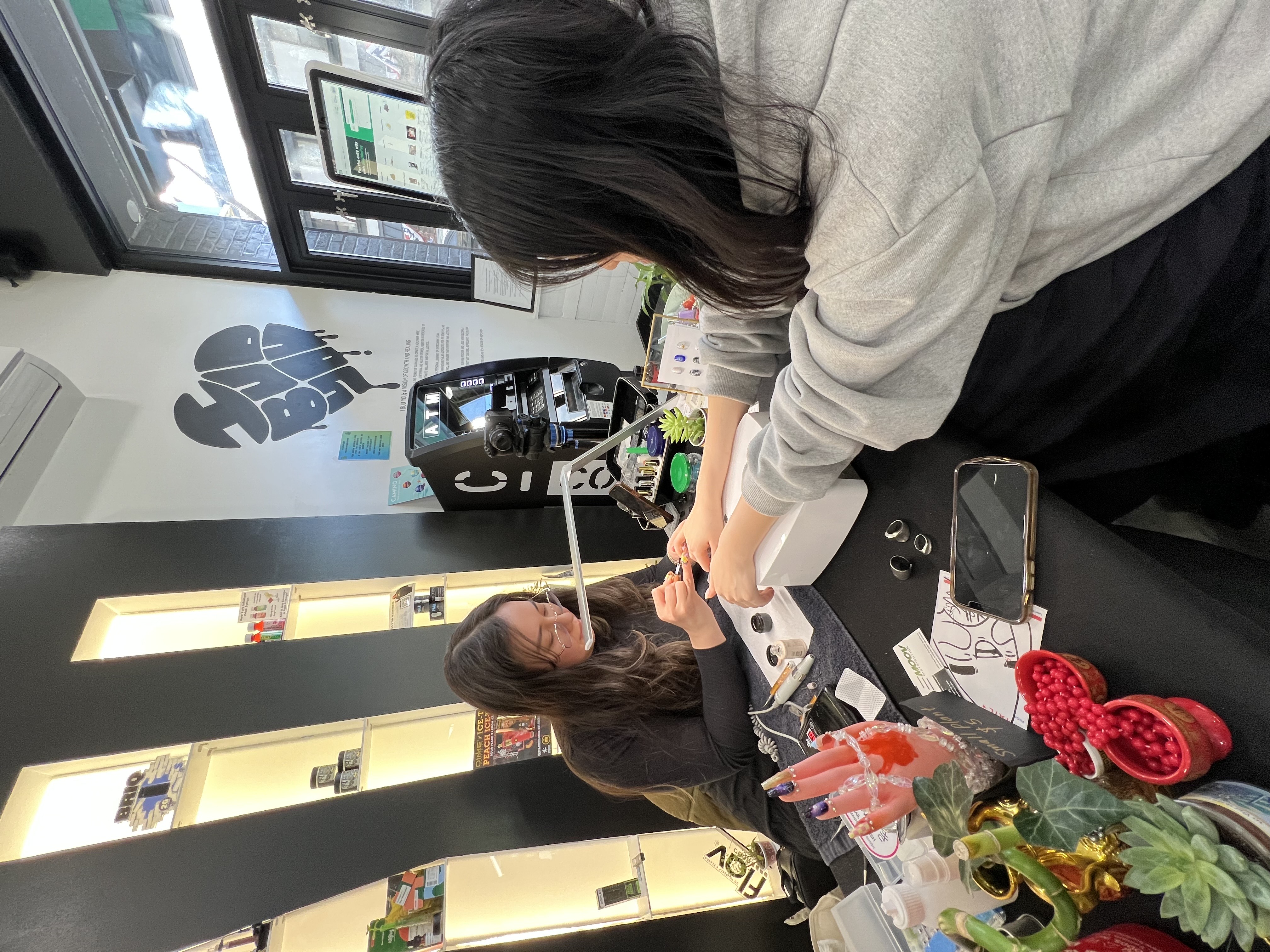 Pop-Up Salon - Image 2